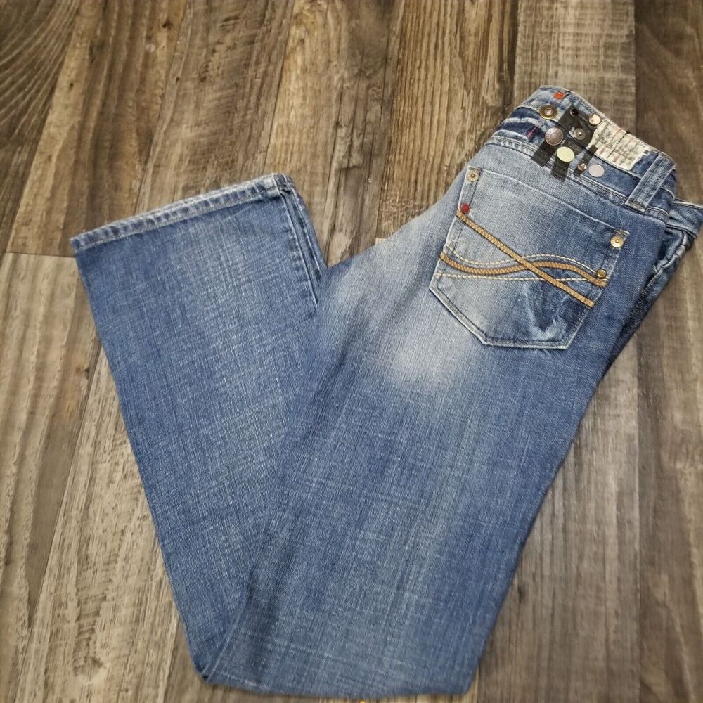 River Island Jeans Size 10 relaxed bootleg boyfit mid wash buttons Y2K